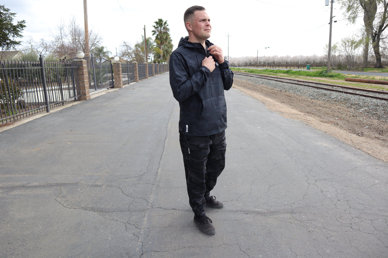 Daily 3/4 zip Windbreaker (Night Camo) Peak Athleisure