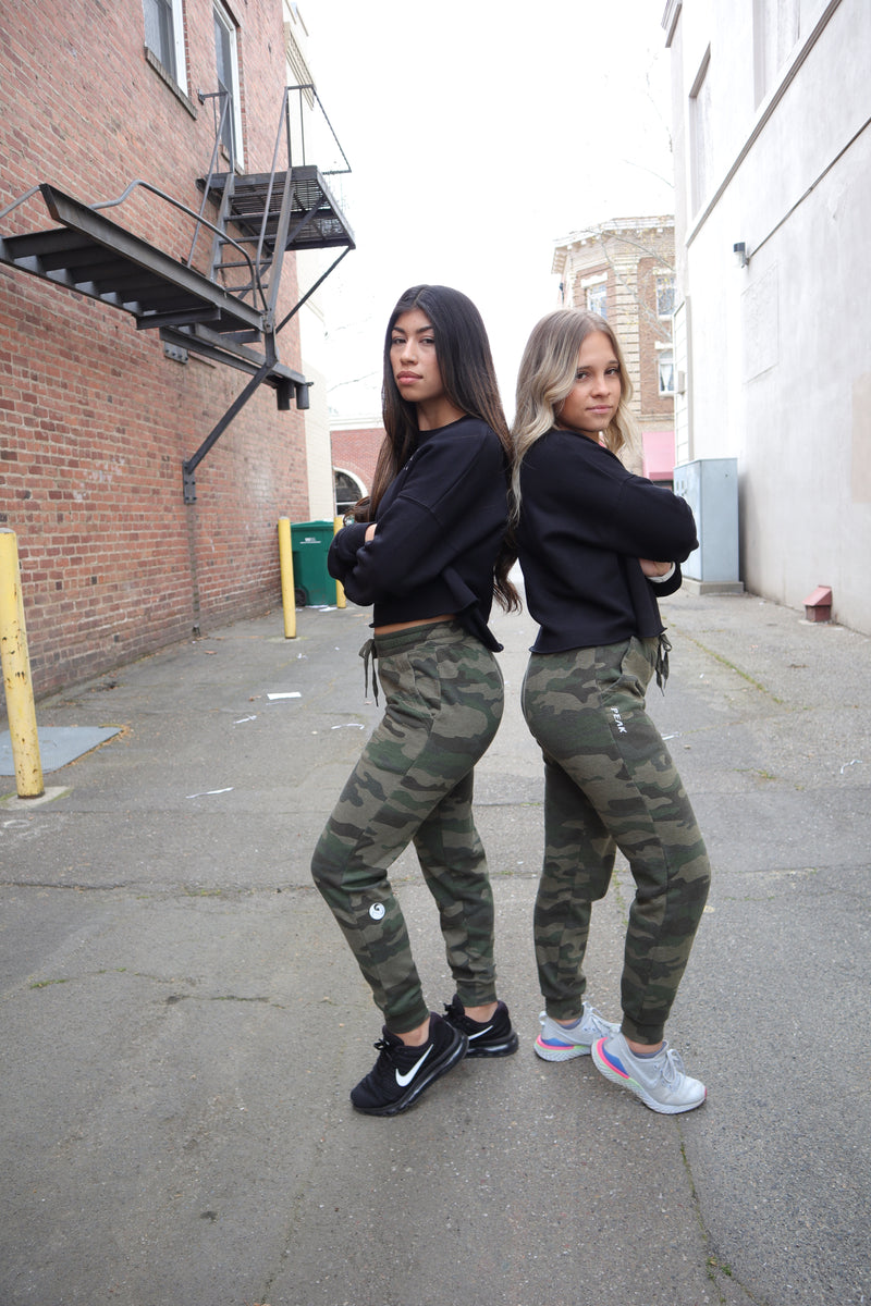 Women's Comfort Joggers (Tropic Camo) Peak Athleisure